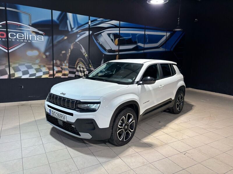 Branco Usado 2024 Jeep Avenger Altitude SUV | € 24.900 (Preço justo) - Imagem 1/4