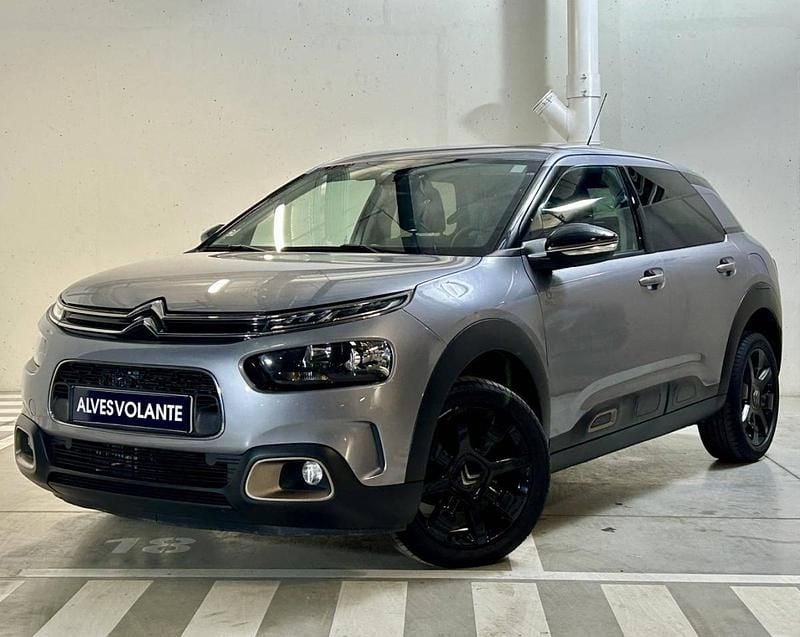 Cinzento Usado 2020 Citroën C4 Cactus Citadino | € 11.900 (Bom preço) - Imagem 1/4