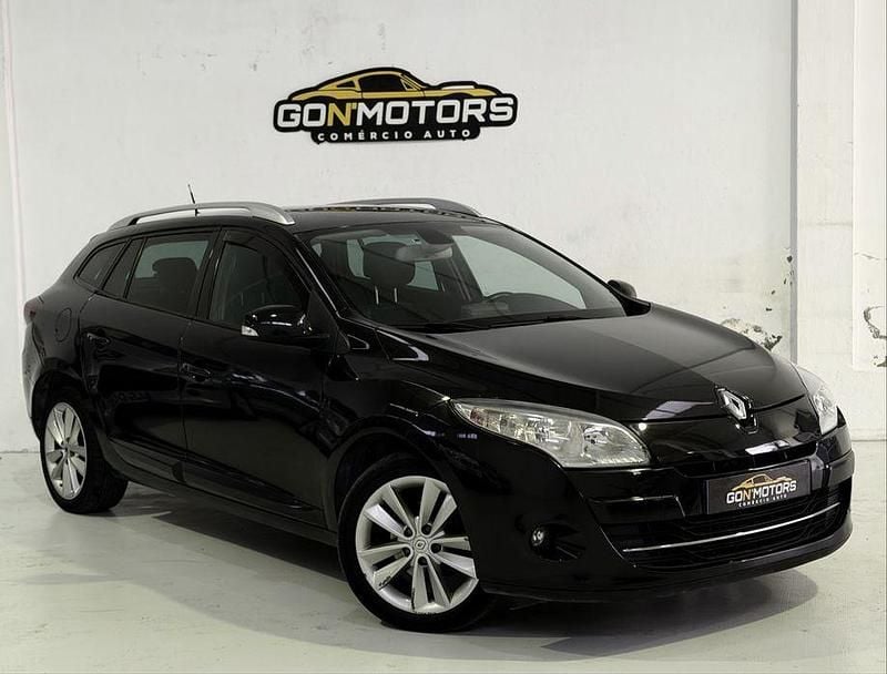 Usado 2010 Renault Mégane III Sedan | € 3.990 (Bom preço) - Imagem 1/4