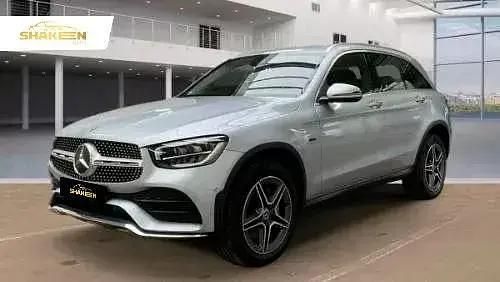 Cinzento Usado 2021 Mercedes GLC300e AMG line SUV | € 38.990 - Imagem 1/4
