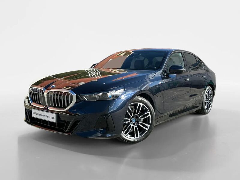 Preto Usado 2025 BMW 530 Sedan | € 59.900 - Imagem 1/4