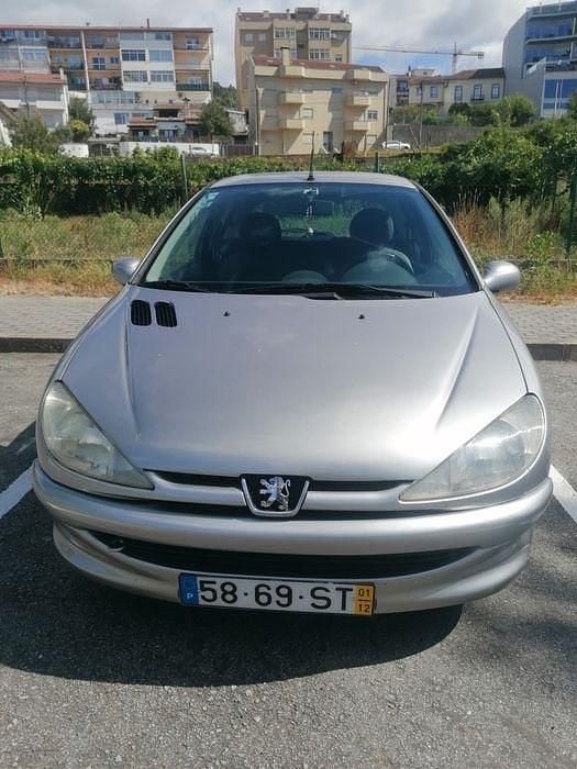 Usado 2001 Peugeot 206 | € 1.800 (Preço justo) - Imagem 1/4