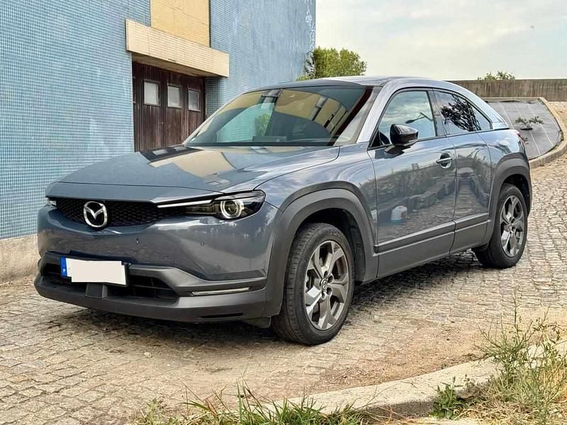 Cinzento Usado 2021 Mazda MX30 SUV | € 16.500 (Preço elevado) - Imagem 1/4