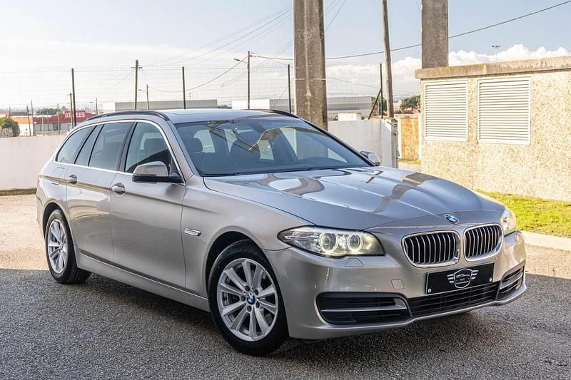 Usado BMW 520 Luxury Line 190 HP (139 kW) 2015 Cinza Carrinha