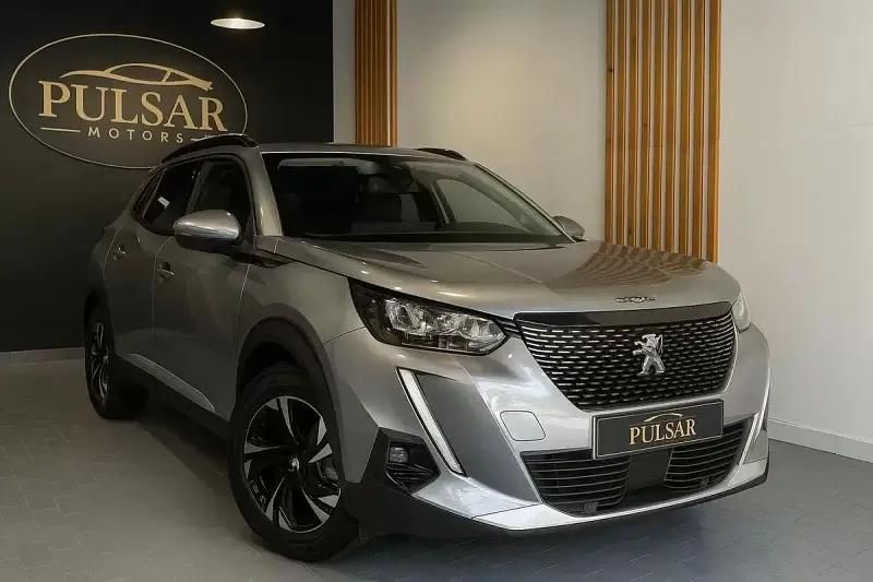 Cinzento Usado 2021 Peugeot 2008 Allure SUV | € 15.990 (Bom preço) - Imagem 1/4