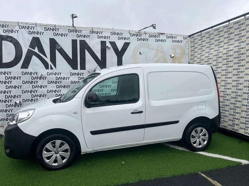Usado Renault Kangoo 90 HP (66 kW) 2021 Branco Monovolume