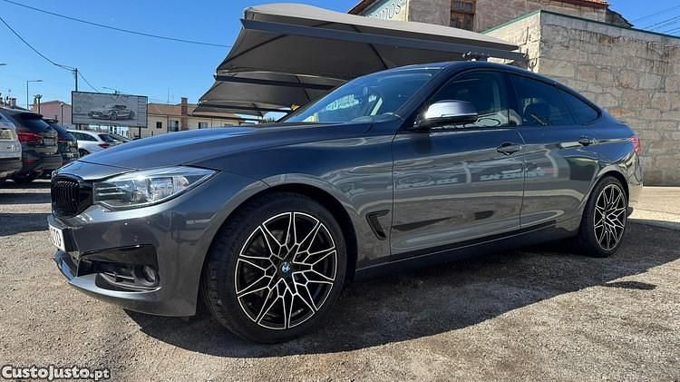 Usado BMW 325 Sport Line 218 HP (160 kW) 2014 Cinza Citadino