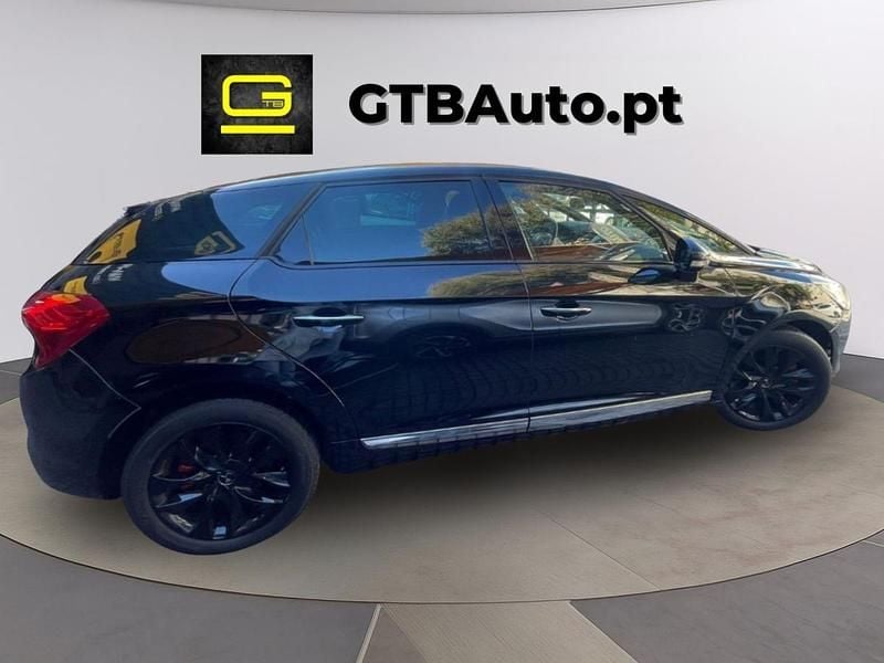 Usado Citroën DS5 200 HP (147 kW) 2015 Preto Citadino