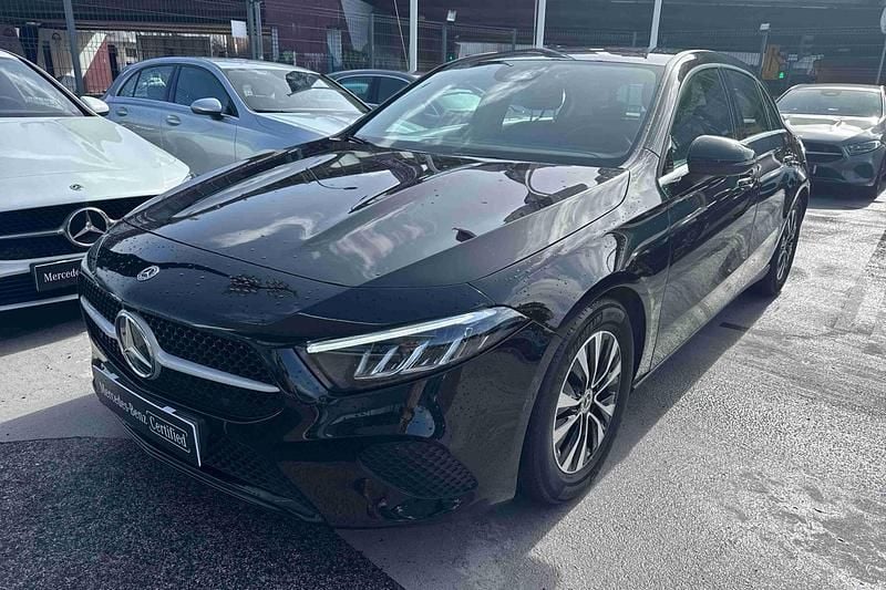 Usado Mercedes A200 163 HP (119 kW) 2025 Outro Sedan