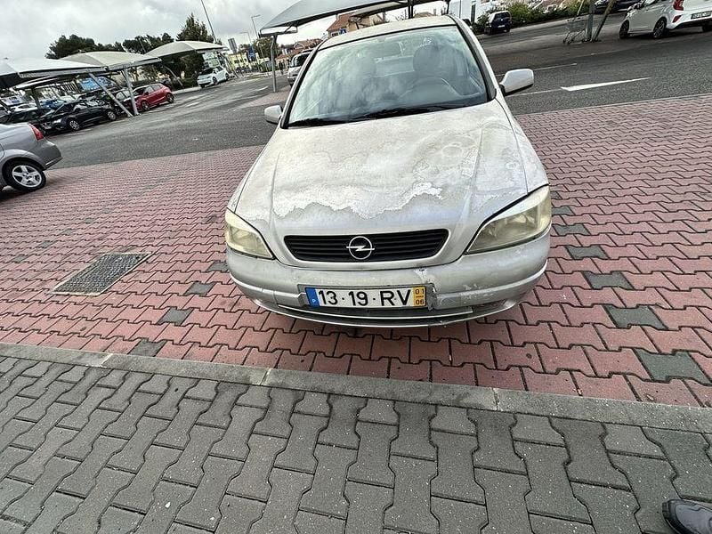 Usado 2001 Opel Astra Coupé | € 1.400 (Bom preço) - Imagem 1/4