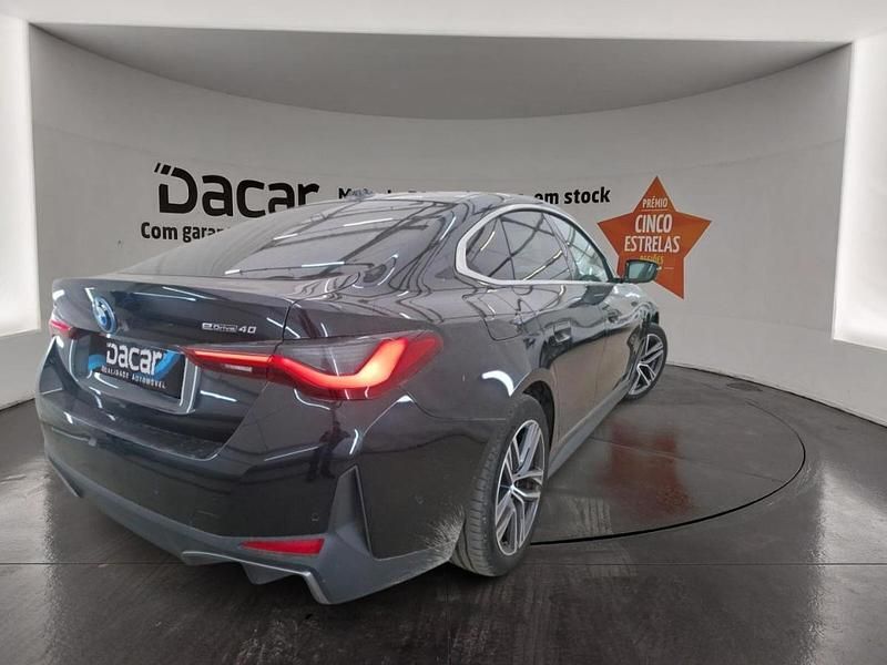 Usado BMW i4 250 kW (340 HP) 2023 Preto Sedan