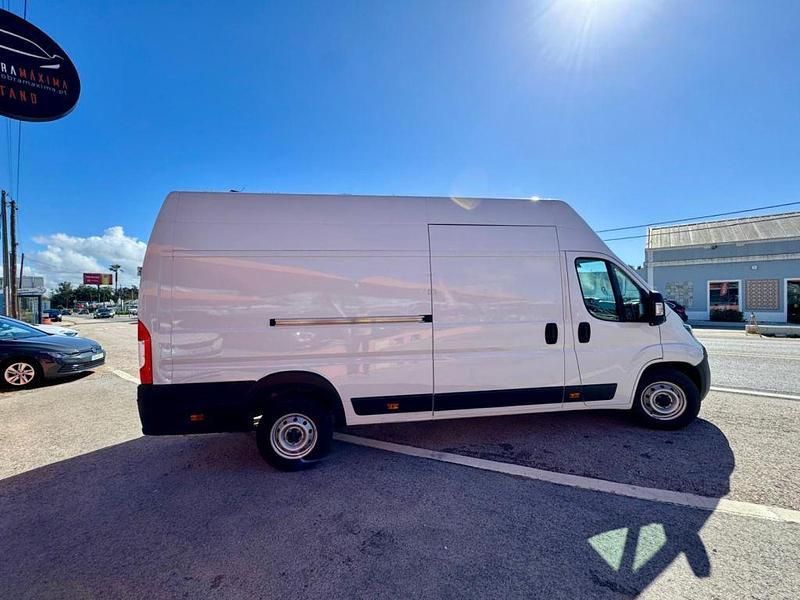 Usado Fiat Ducato 140 HP (102 kW) 2023 Branco Van