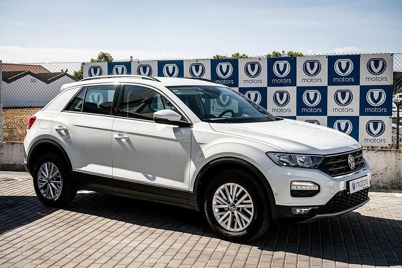 Branco Usado 2021 VW T-Roc Style SUV | € 19.950 (Preço justo) - Imagem 1/4