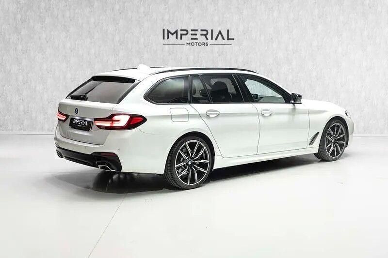 Usado BMW 520 Comfort Edition 190 HP (139 kW) 2022 Branco Carrinha