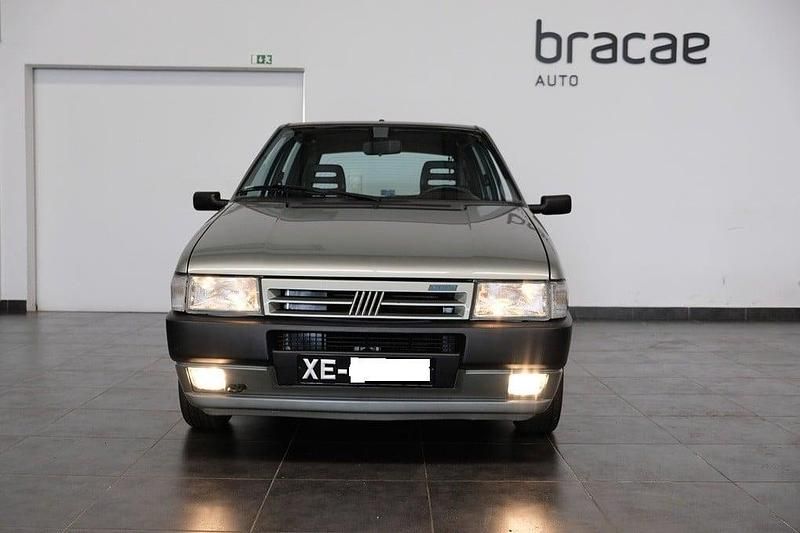 Usado Fiat Uno 55 HP (40 kW) 1991 Cinza Citadino