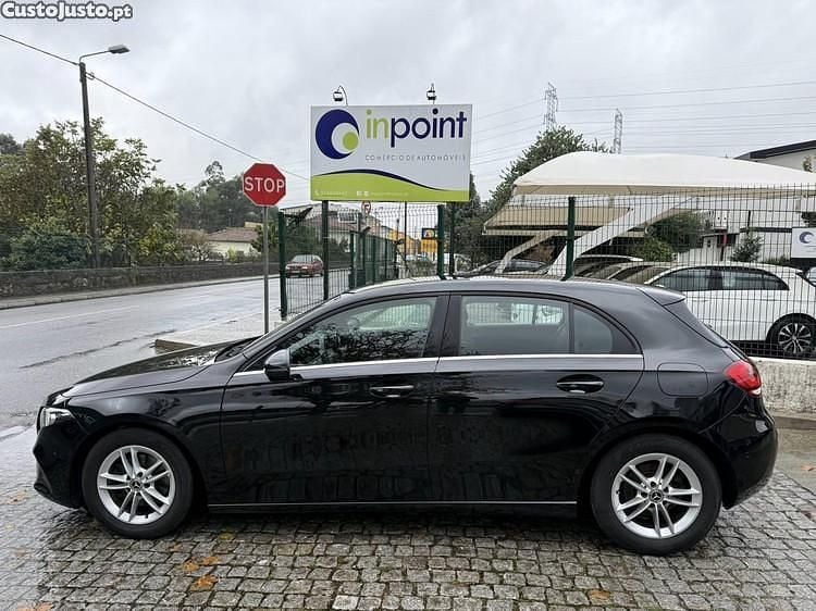 Preto Usado 2019 Mercedes A180 Style | € 20.750 (Preço justo) - Imagem 1/1