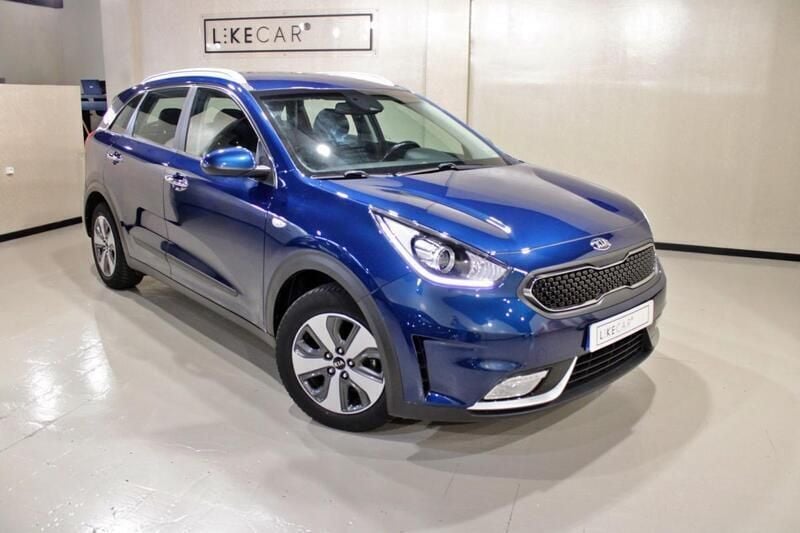 Azul Usado 2018 Kia Niro Urban SUV | € 17.990 (Preço justo) - Imagem 1/4