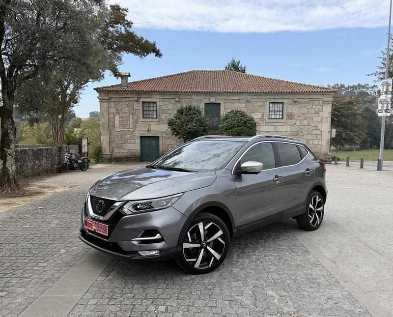 Cinzento Usado 2019 Nissan Qashqai SUV | € 20.990 (Preço elevado) - Imagem 1/4