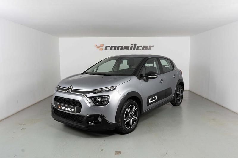 Cinza Usado 2024 Citroën C3 PureTech Citadino | € 14.480 (Bom preço) - Imagem 1/4