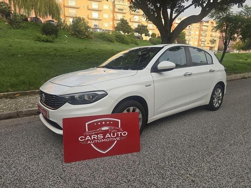 Branco Usado 2020 Fiat Tipo | € 9.999 (Bom preço) - Imagem 1/4