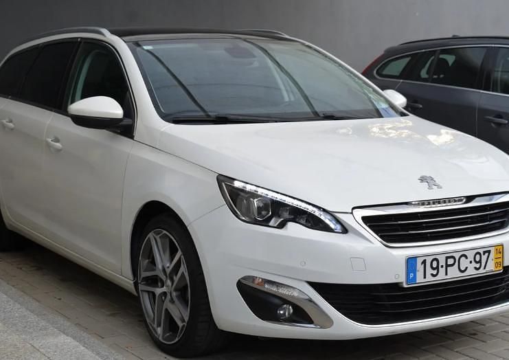 Usado Peugeot 308 130 HP (95 kW) 2014 Branco Carrinha
