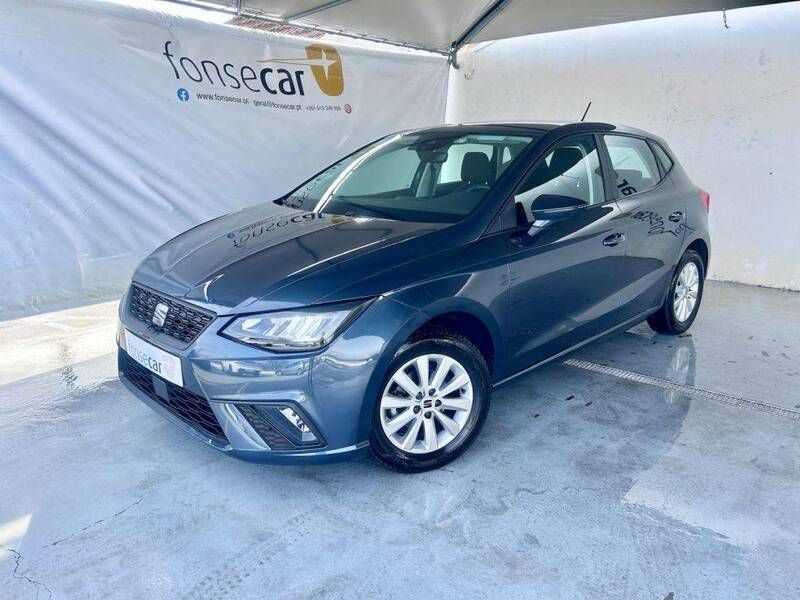 Cinzento Usado 2023 Seat Ibiza Style | € 16.990 (Preço justo) - Imagem 1/4