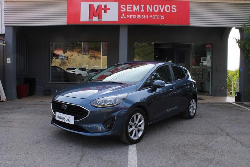 Azul Usado 2023 Ford Fiesta Trend Citadino | € 16.900 (Preço elevado) - Imagem 1/4