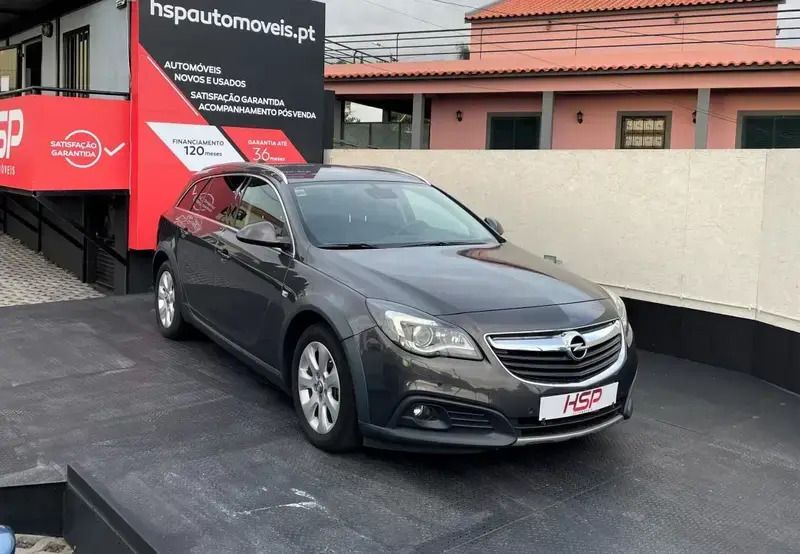 Cinzento Usado 2017 Opel Insignia Country Tourer S Carrinha | € 15.500 - Imagem 1/4