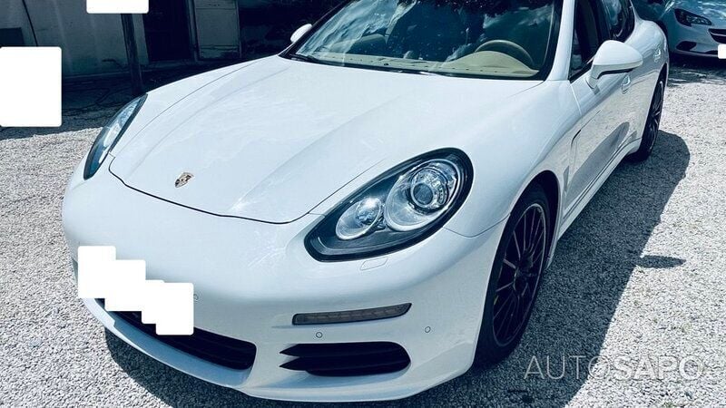 Branco Usado 2014 Porsche Panamera S E-Hybrid Sedan | € 39.499 (Bom preço) - Imagem 1/4