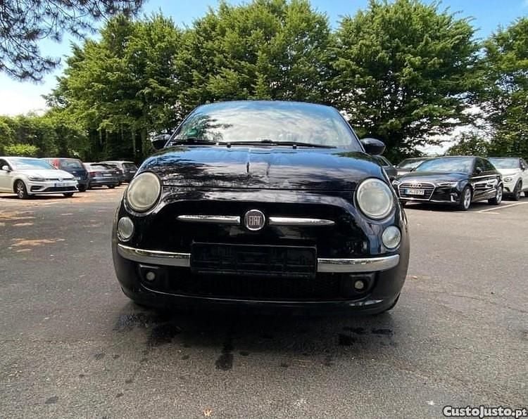 Preto Usado 2012 Fiat 500 Pop Citadino | € 8.360 (Preço justo) - Imagem 1/1
