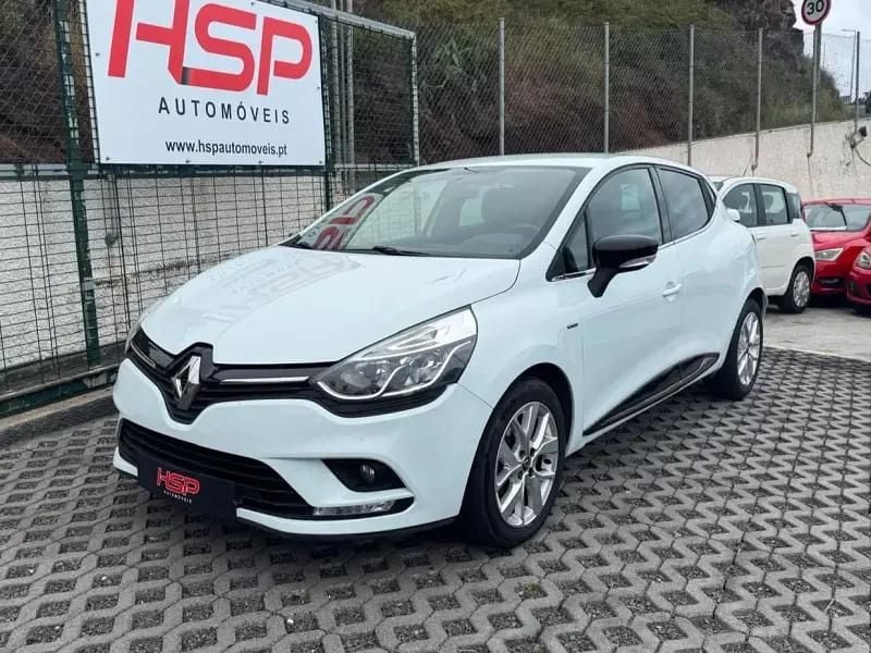 Branco Usado 2019 Renault Clio IV LIMITED | € 15.990 (Caro) - Imagem 1/4