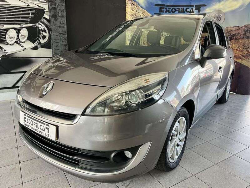 Cinzento Usado 2012 Renault Grand Scénic III Dynamique Monovolume | € 7.900 (Preço justo) - Imagem 1/4