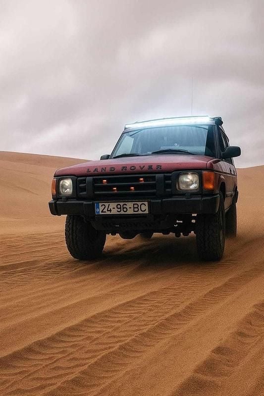 Vermelho Usado 1992 Land Rover Discovery SUV | € 9.250 - Imagem 1/4
