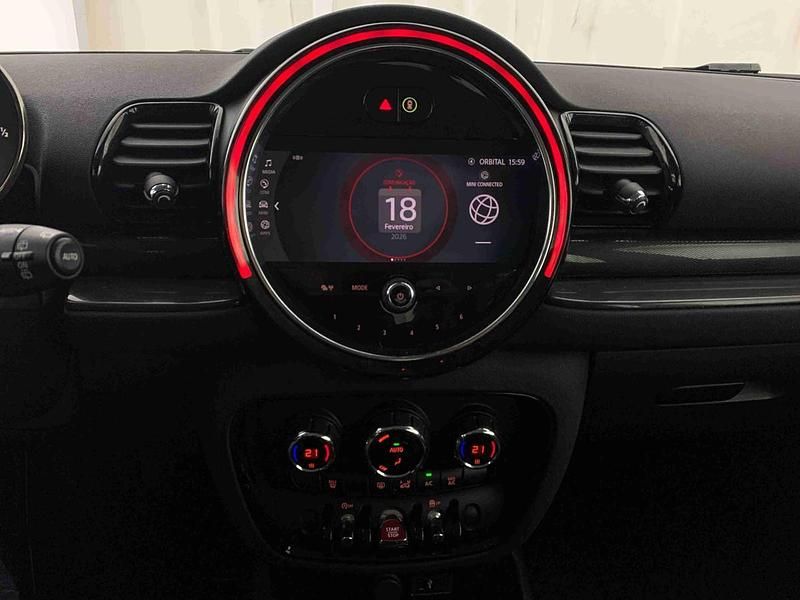 Usado Mini Cooper D 150 HP (110 kW) 2022 Verde Citadino