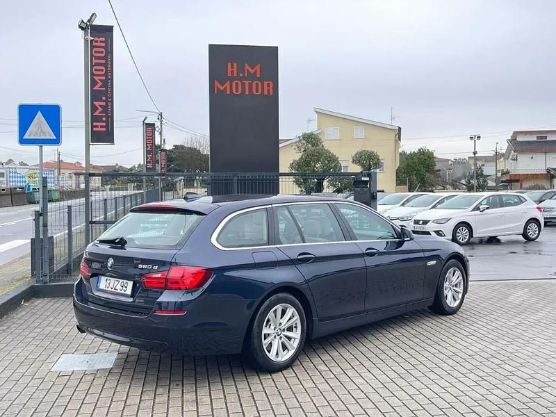 Usado BMW 520 184 HP (135 kW) 2010 Azul Carrinha