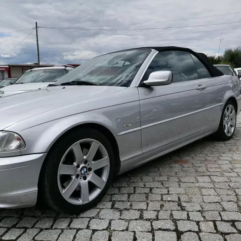 Cinzento Usado 2002 BMW 330 Cabriolet Cabrios | € 14.950 - Imagem 1/4