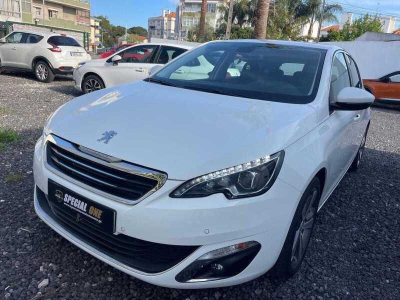 Branco Usado 2017 Peugeot 308 | € 12.750 (Preço justo) - Imagem 1/4