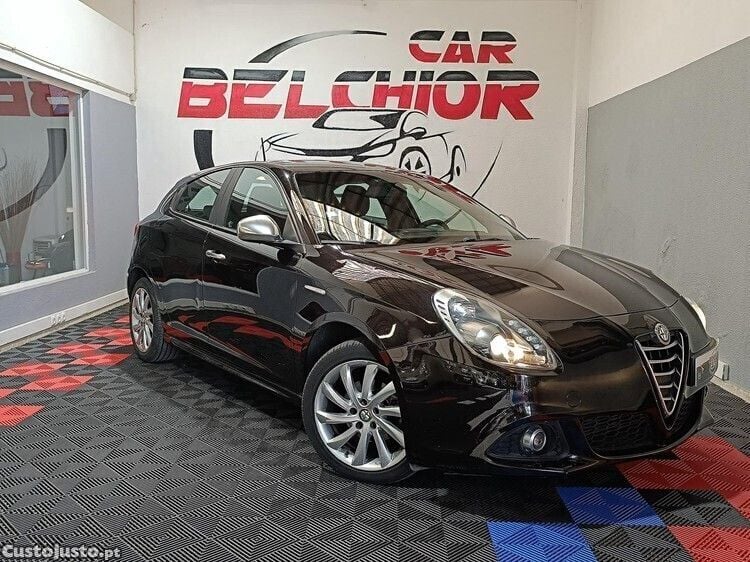 Castanho Usado 2014 Alfa Romeo Giulietta Progression Citadino | € 12.250 (Preço justo) - Imagem 1/1