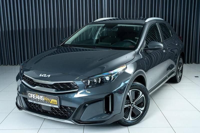 Cinzento Usado 2022 Kia XCeed SUV | € 23.700 (Preço elevado) - Imagem 1/4
