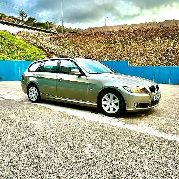Usado 2008 BMW 318 Carrinha | € 9.300 - Imagem 1/4