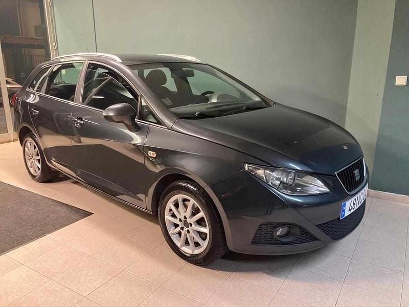 Cinzento Usado 2010 Seat Ibiza Citadino | € 5.750 (Super Preço) - Imagem 1/4