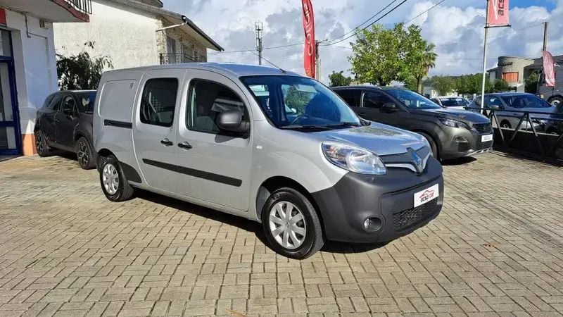 Cinza prata Usado 2019 Renault Kangoo Monovolume | € 21.900 - Imagem 1/4