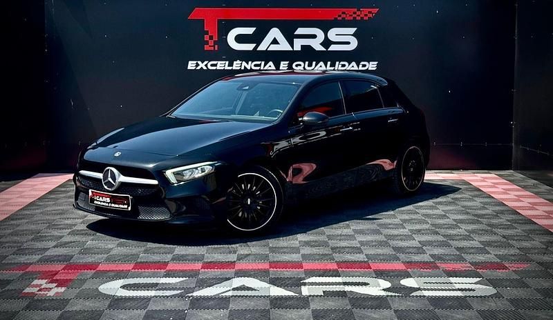 Preto Usado 2019 Mercedes A180 Progressive | € 26.900 (Preço elevado) - Imagem 1/4