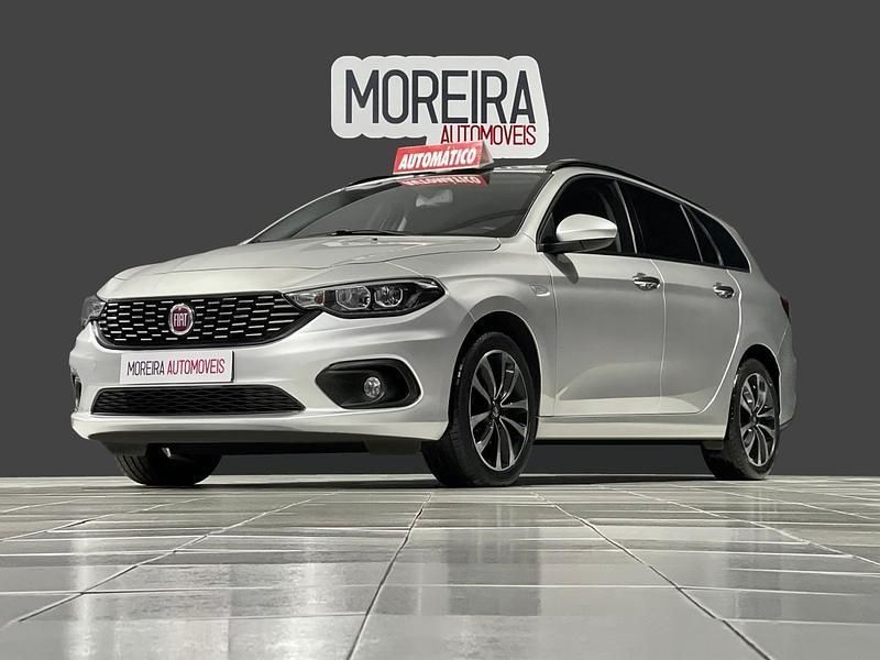 Cinza Usado 2019 Fiat Tipo Lounge Carrinha | € 13.499 (Preço elevado) - Imagem 1/4