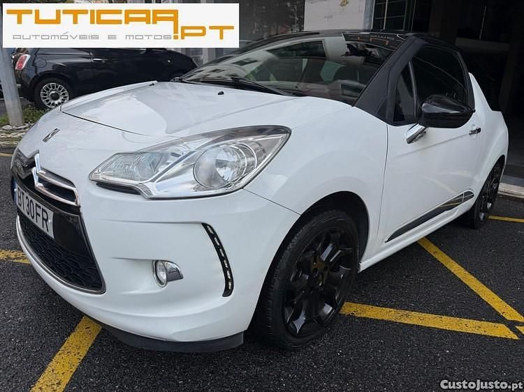 Branco Usado 2013 Citroën DS3 Sport Chic Citadino | € 8.900 (Preço justo) - Imagem 1/1