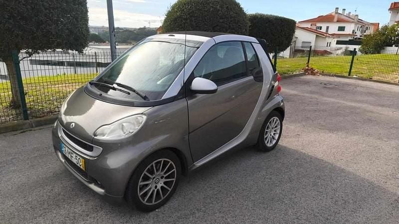 Usado Smart ForTwo Cabrio 54 HP (39 kW) 2011 Cinzento Cabrios
