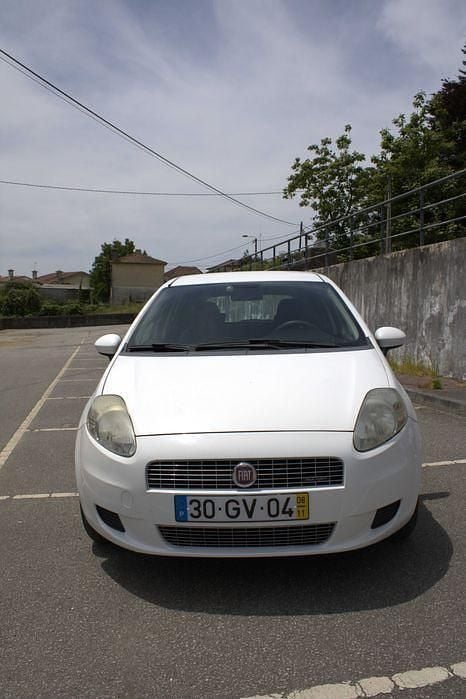 Usado 2008 Fiat Punto Citadino | € 3.100 (Super Preço) - Imagem 1/4