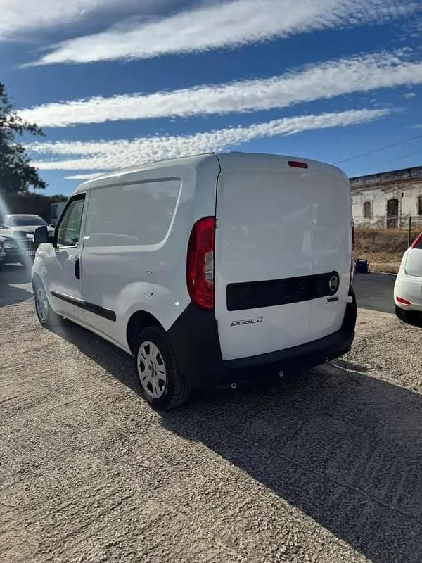 Usado Fiat Doblò 2019 Branco Monovolume