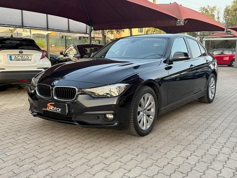 Preto Usado 2016 BMW 318 Advantage Sedan | € 16.950 (Bom preço) - Imagem 1/4