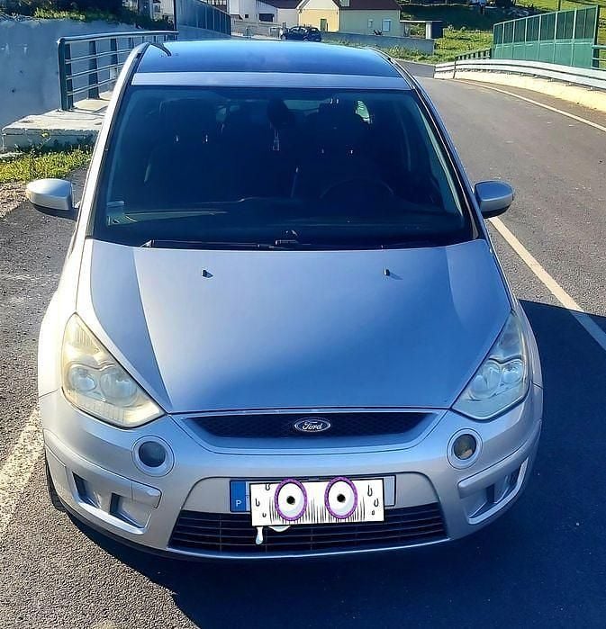 Usado Ford S-MAX Titanium 140 HP (102 kW) 2007 Monovolume